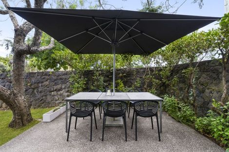Photo of property in 1/9 Pierce Road, Milford, Auckland, 0620