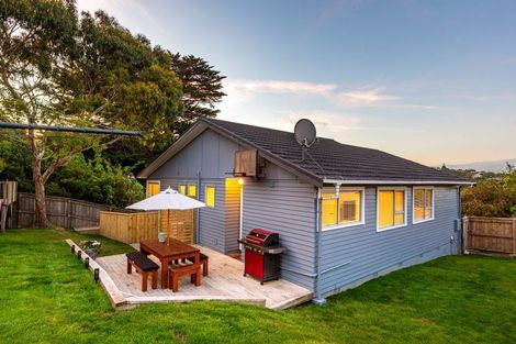 Photo of property in 137 Spinnaker Drive, Whitby, Porirua, 5024