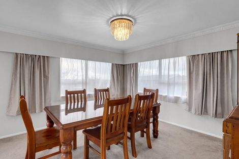 Photo of property in 40 Russleigh Drive, Dinsdale, Hamilton, 3204