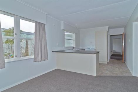 Photo of property in 2a Durham Crescent, Palmerston North, 4414