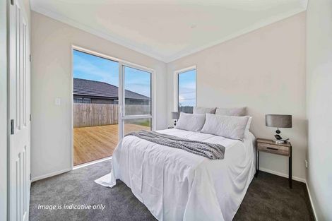Photo of property in 16 Huahua Crescent, Papakura, 2110
