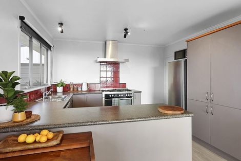 Photo of property in 1467 Mangorei Road, Mangorei, New Plymouth, 4371