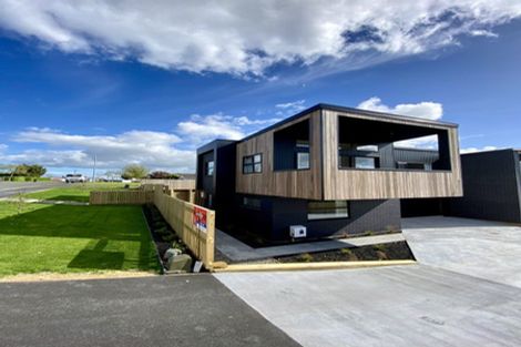 Photo of property in 7u1 Tarbett Road, Hillcrest, Hamilton, 3216