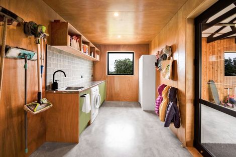 Photo of property in 27 Wilson Road, Urenui, 4375