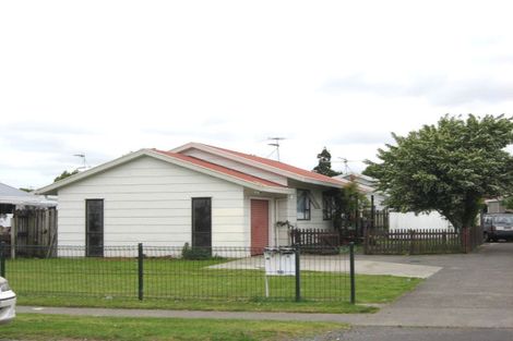 Photo of property in 1/50 Station Road, Takanini, 2112