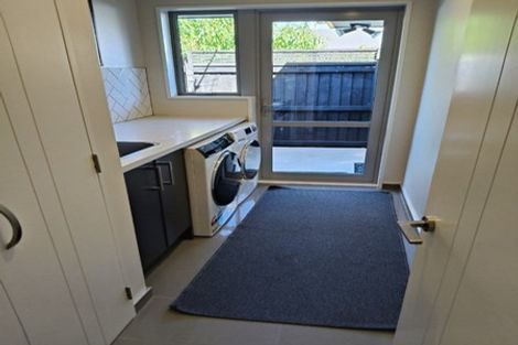 Photo of property in 8 Churchill Drive, Rangiora, 7400
