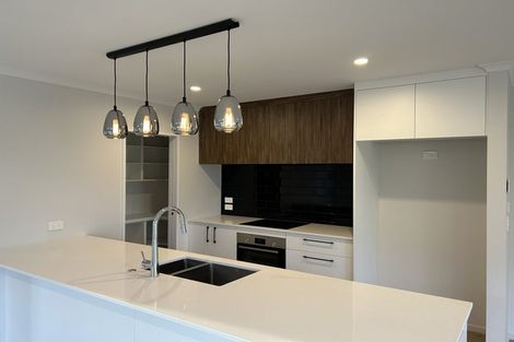 Photo of property in 4 Crosado Place, Rolleston, 7614