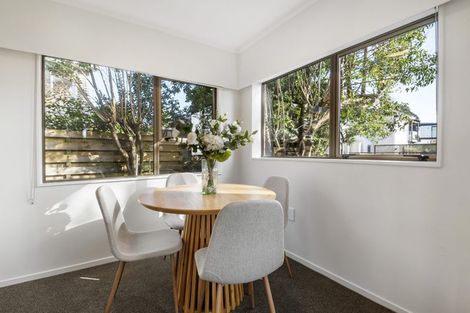 Photo of property in 1/193 East Coast Road, Castor Bay, Auckland, 0620