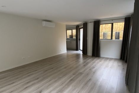 Photo of property in 44b Cheval Drive, Totara Vale, Auckland, 0629