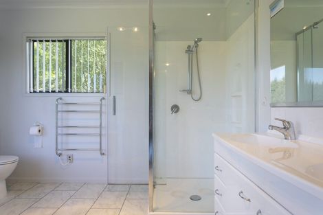 Photo of property in 864 Whangamata Road, Kinloch, Taupo, 3377