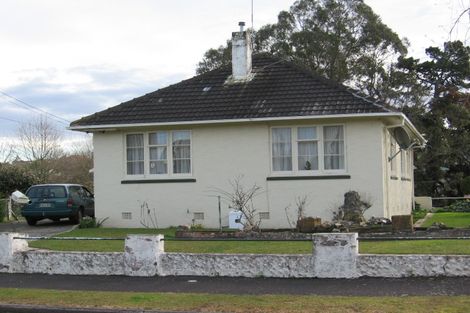 Photo of property in 17 Stokes Crescent, Maeroa, Hamilton, 3200