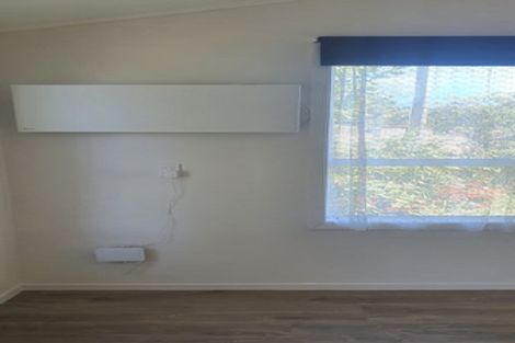 Photo of property in 68 Broderick Road, Johnsonville, Wellington, 6037