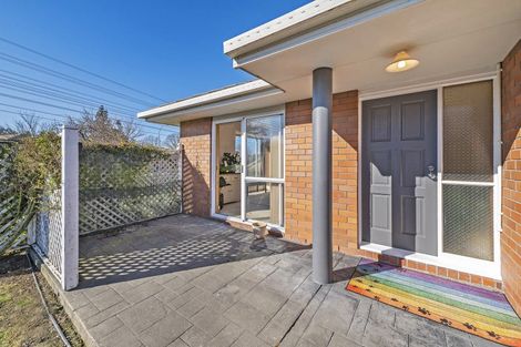 Photo of property in 5 Showgate Avenue, Sockburn, Christchurch, 8042