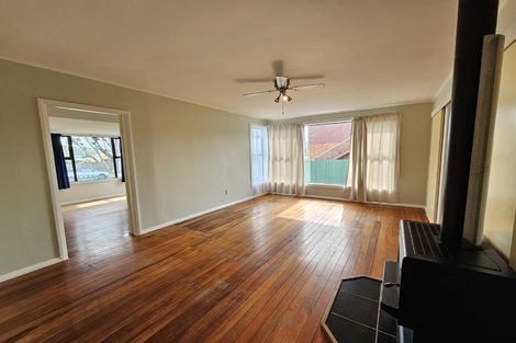 Photo of property in 3-3a Mana Avenue, Titahi Bay, Porirua, 5022