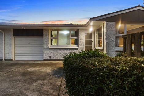 Photo of property in 2/4 Kyeburn Place, Avonhead, Christchurch, 8042