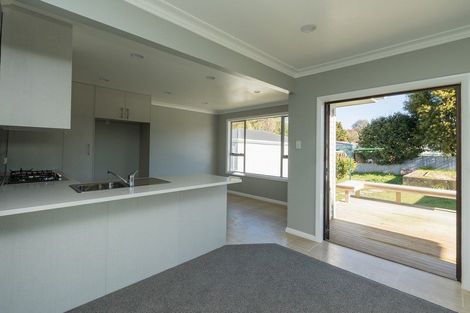 Photo of property in 415 Broadway, Stratford, 4332