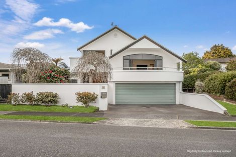 Photo of property in 2 Mahoe Street, Matua, Tauranga, 3110