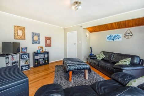 Photo of property in 39a Harrington Road, Henderson, Auckland, 0610