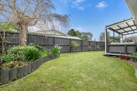Photo of property in 2/88d Kelvin Road, Papakura, 2110