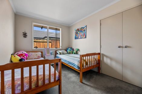 Photo of property in 12 Beachmere Place, Papamoa Beach, Papamoa, 3118