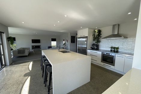 Photo of property in 1242 Papamoa Beach Road, Papamoa Beach, Papamoa, 3118