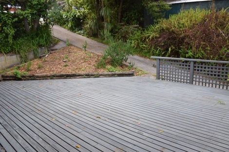 Photo of property in 3 Hilling Street, Titirangi, Auckland, 0604
