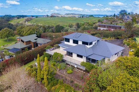 Photo of property in 72 Koutunui Road, Athenree, Katikati, 3177