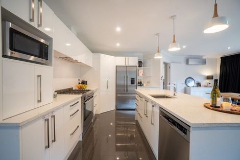 Photo of property in 113 James Line, Kelvin Grove, Palmerston North, 4414