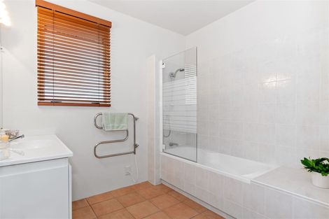 Photo of property in 27 Palm Beach Boulevard, Papamoa Beach, Papamoa, 3118