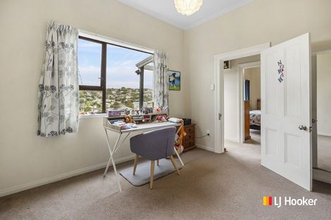 Photo of property in 11 Aitken Place, Mornington, Dunedin, 9011