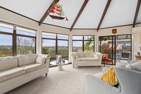 Photo of property in 88 Poaka Avenue, Dinsdale, Hamilton, 3204