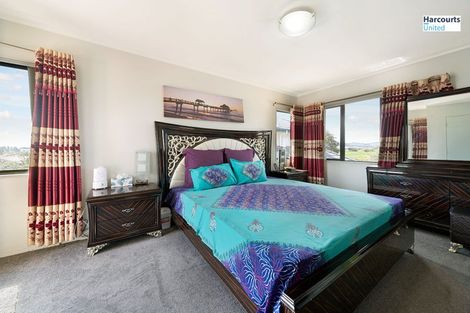 Photo of property in 98 Chapel Road, Flat Bush, Auckland, 2019