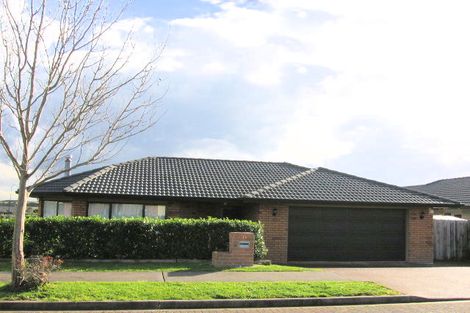 Photo of property in 21 Newinn Crescent, East Tamaki Heights, Auckland, 2016