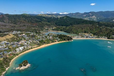 Photo of property in 19 Rowling Road, Kaiteriteri, Motueka, 7197