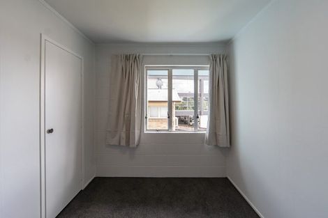 Photo of property in 3/2 Ruakiwi Road, Hamilton Lake, Hamilton, 3204