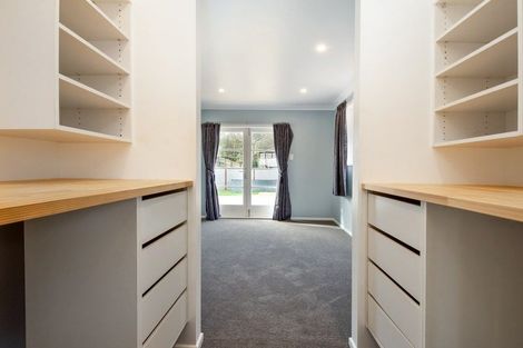 Photo of property in 38 Devon Street, Picton, 7220