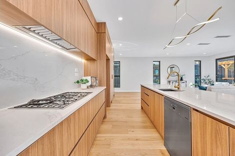 Photo of property in 14 Pakirikiri Street, Long Bay, 0630