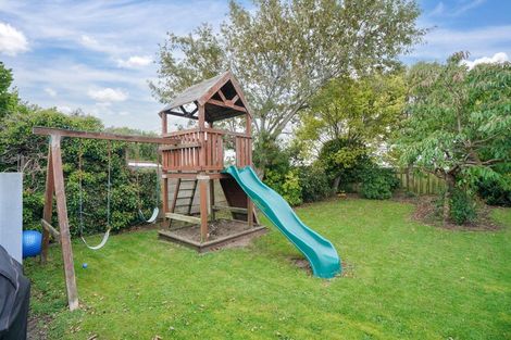 Photo of property in 64 Watt Road, Otatara, Invercargill, 9879