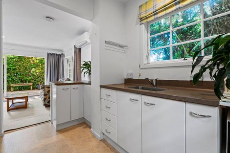 Photo of property in 3 Awaruku Road, Torbay, Auckland, 0630