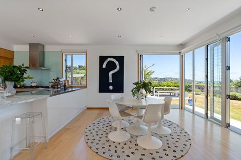 Photo of property in 6 Stormanstown Way, Seatoun, Wellington, 6022
