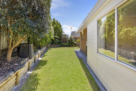 Photo of property in 84 Russley Drive, Mount Maunganui, 3116