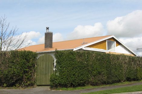 Photo of property in 15 Lear Street, Stratford, 4332