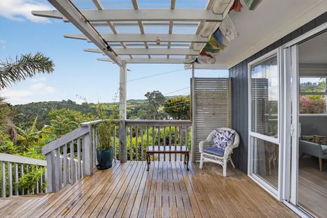 Photo of property in 11 Kendale Drive, Leigh, 0985