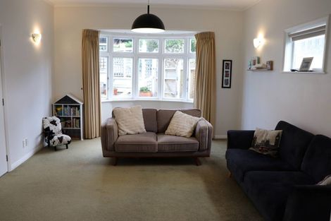 Photo of property in 52 Happy Valley Road, Owhiro Bay, Wellington, 6023