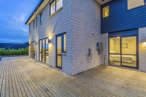 Photo of property in 8 Judith Anne Drive, Pukekohe, 2120