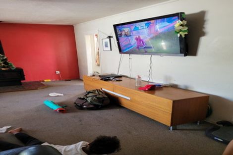 Photo of property in 75 Metcalfe Road, Ranui, Auckland, 0612