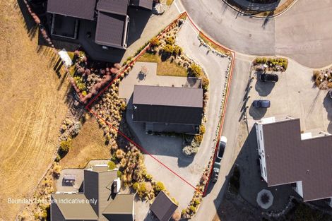 Photo of property in 6 Erebus Place, Lake Tekapo, 7999