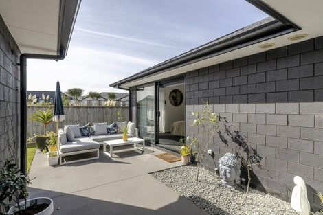Photo of property in 44 Coby Sydney Drive, Bell Block, New Plymouth, 4312