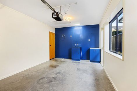 Photo of property in 21 Cecil Road, Tawa, Wellington, 5028