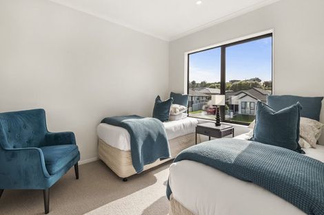 Photo of property in 2 Owen Chapman Drive, Red Beach, 0932